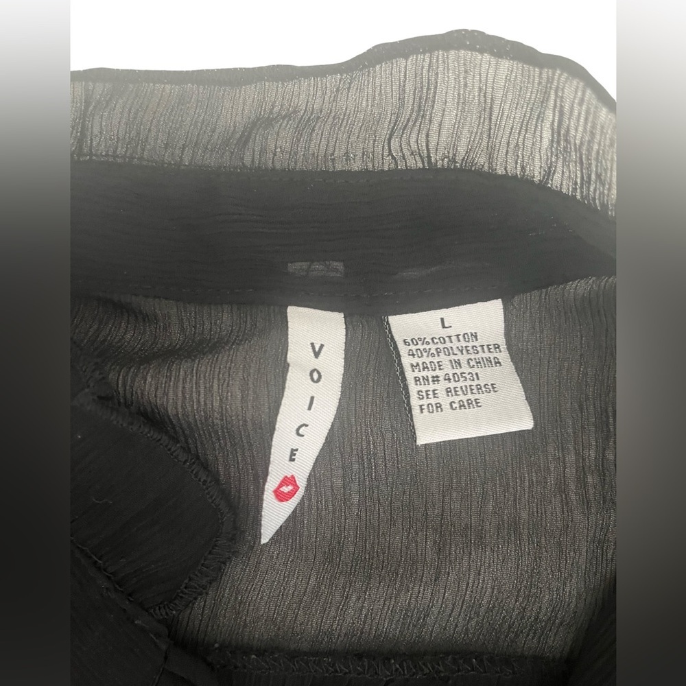 Elegant Black Sheer Women's Top. Size: Large. Great Condition. - Picture 5 of 5